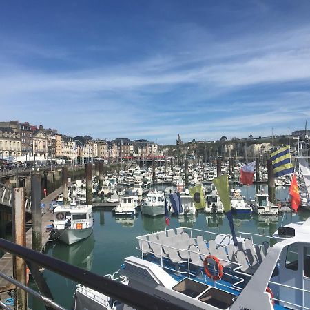 Entre Port Et Plage Lejlighed Dieppe Eksteriør billede