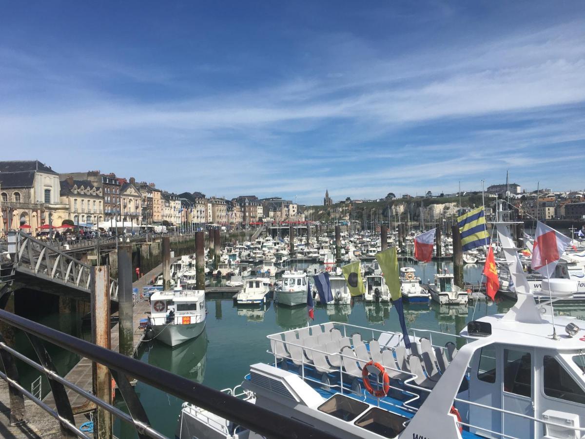 Entre Port Et Plage Lejlighed Dieppe Eksteriør billede